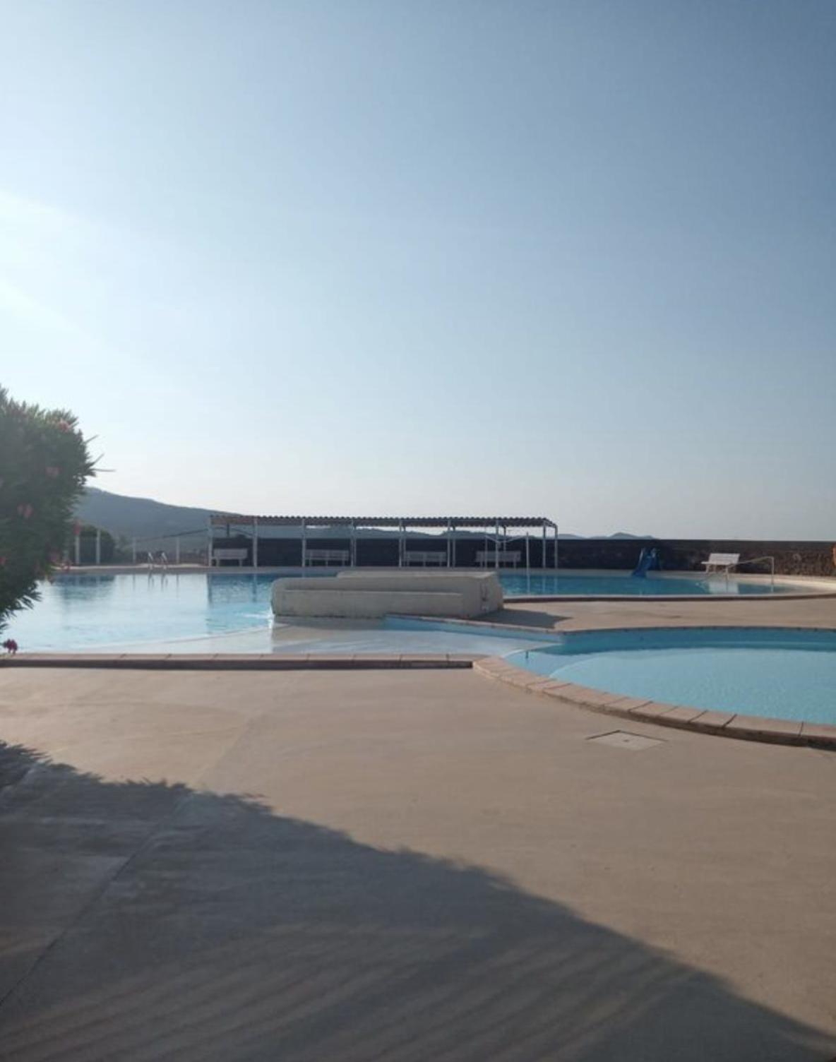 Charmante Maison Provencale A 15 Mn De La Mer, Domaine Du Capitou Avec Piscines Fréjus