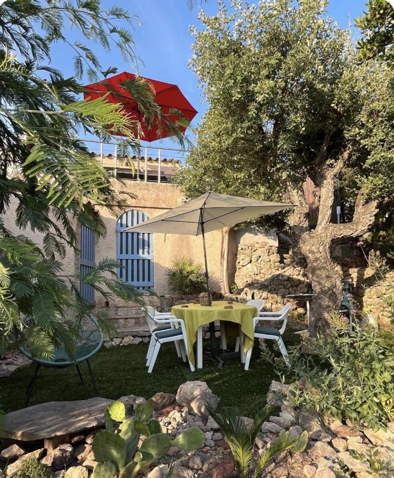 Charmante Maison Provencale A 15 Mn De La Mer, Domaine Du Capitou Avec Piscines